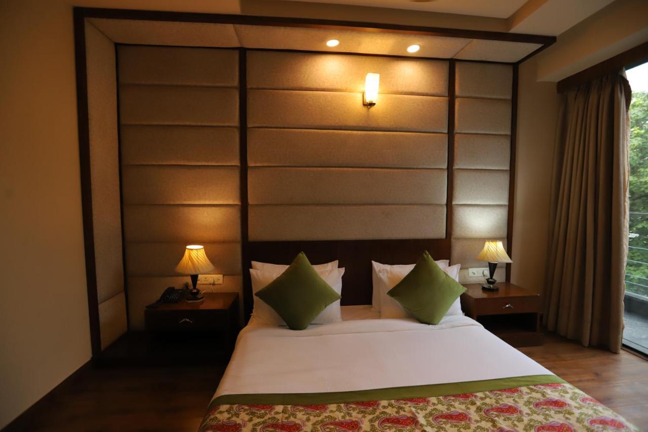 Ip Royal Hotel - New Delhi Luaran gambar