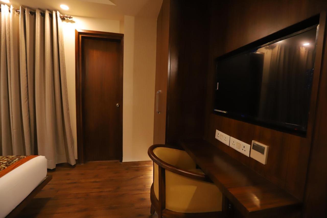 Ip Royal Hotel - New Delhi Luaran gambar