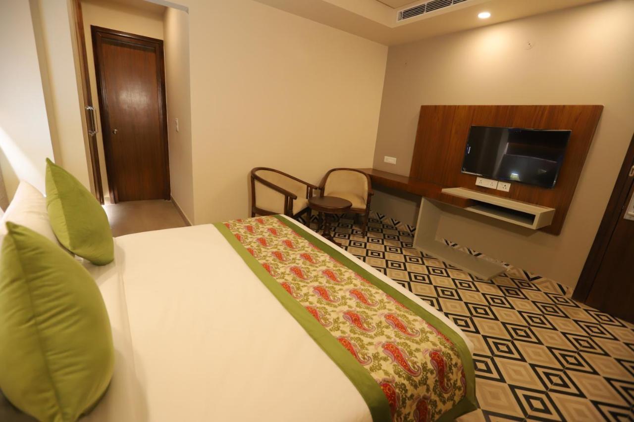 Ip Royal Hotel - New Delhi Luaran gambar