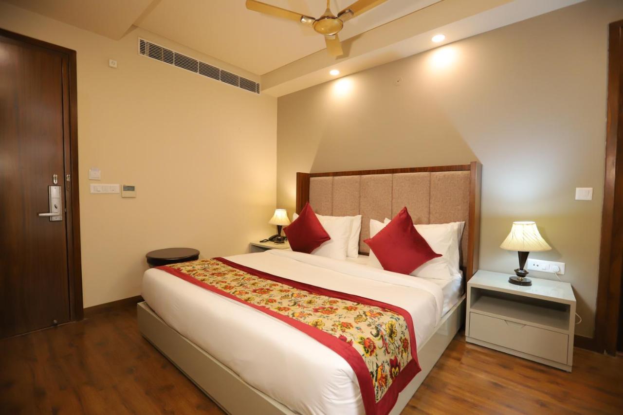 Ip Royal Hotel - New Delhi Luaran gambar