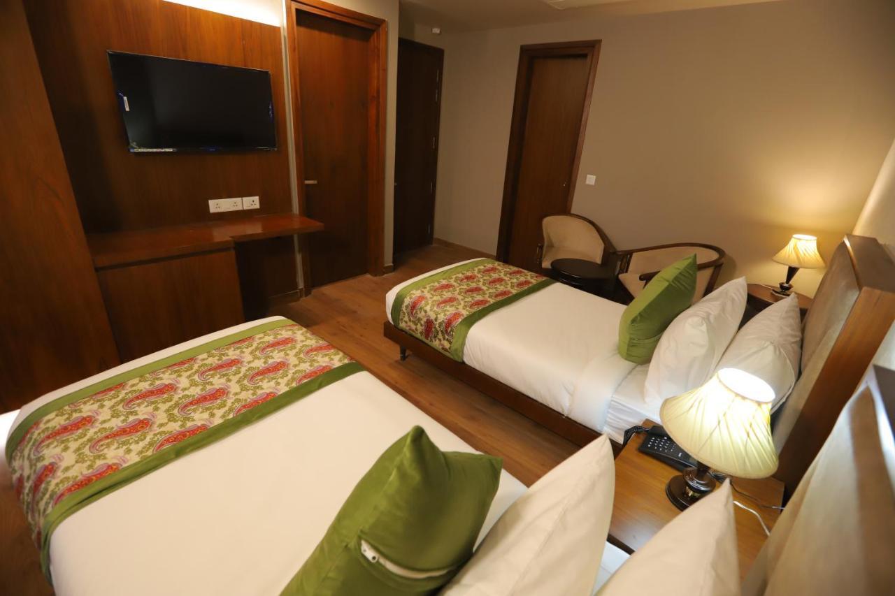 Ip Royal Hotel - New Delhi Luaran gambar