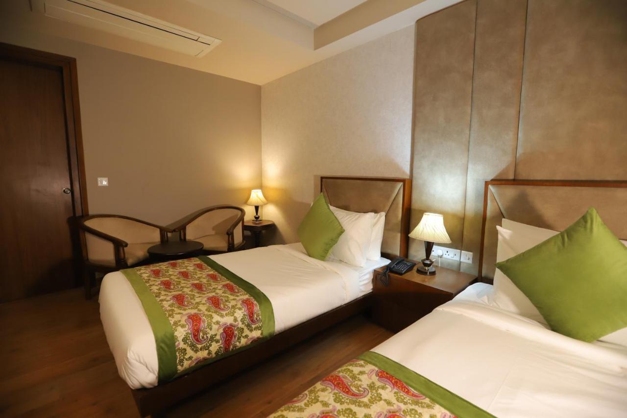 Ip Royal Hotel - New Delhi Luaran gambar